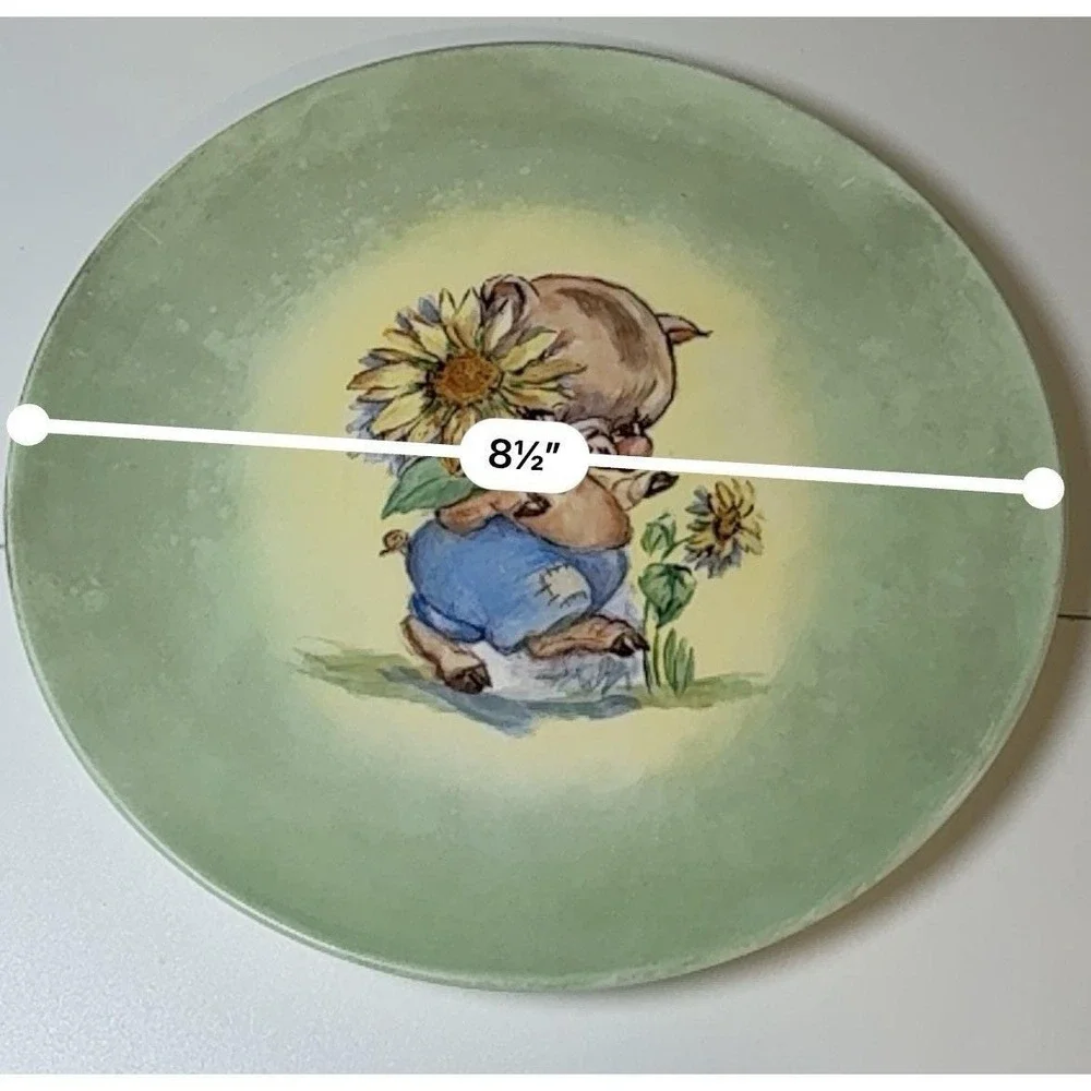 Vintage Piglet Sunflower Decorative Plate 8.5